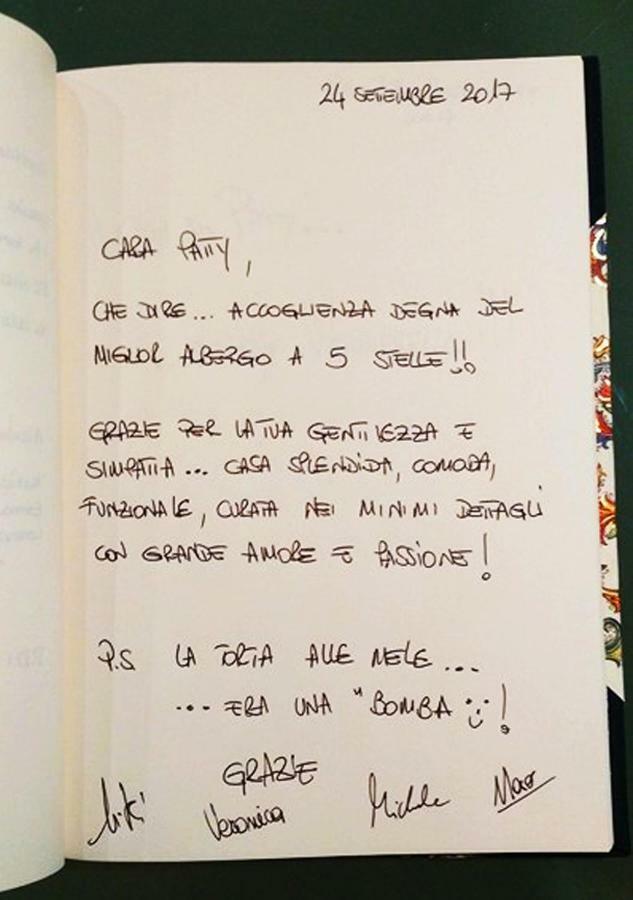 شقة A Casa Di Patty لوكا المظهر الخارجي الصورة